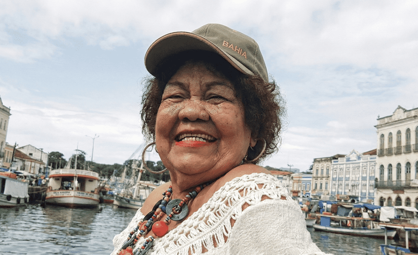 O Voo da Garça Namoradeira: A Epopeia de Dona Onete e a Revolução do Carimbó Chamegado nas Águas do Grão-Pará