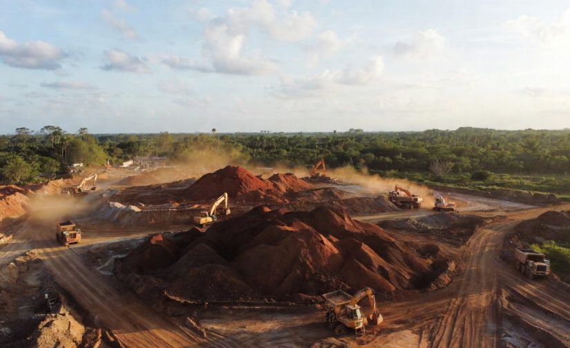 A Riqueza no Subsolo de Oriximiná: Um Estudo Exaustivo e Pai d'Égua da Produção Mineral e suas Rotas de Exportação